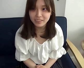 JAV Enchantress Gets Wet and Wild - Must-See Hentai Video!