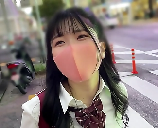 Japanese Nurse Piston in Raw Sex with Glossy Body and Black Hair! She s a Self-Shaking Enchantress in a Cute Costume!