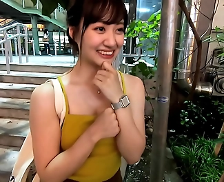 JAV Exclusive: Yukino the Shibuya Yokocho Enchantress! Is She a Regular Take-Home Customer? Part 1