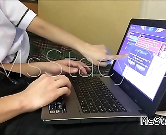 Sultry Schoolgirls Go Wild with Online Games: Steamy Scenes Guaranteed!